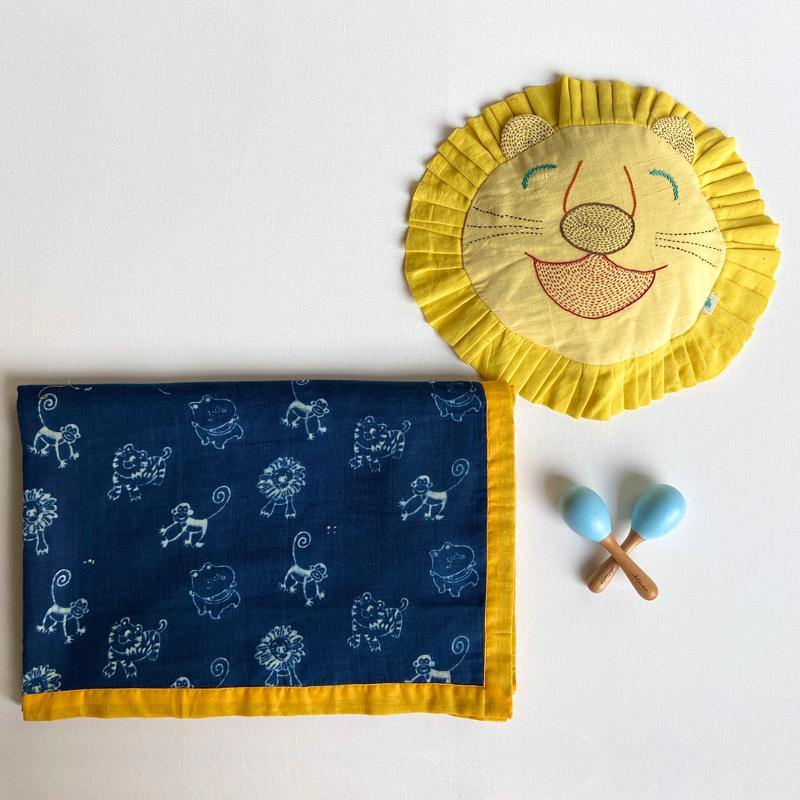 WHITEWATER KIDS ORGANIC GIFT SET - DOHAR + MUSTARD SEED PILLOW + MARACAS - ZOO - Indie Project Store