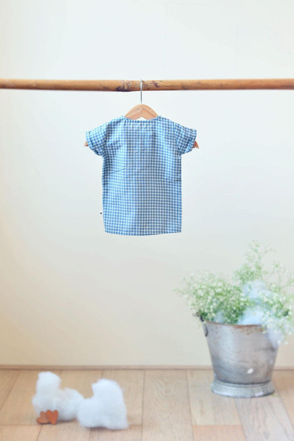 Happy as a Clam' Big button Tee in Blue checks - indieprojectstore